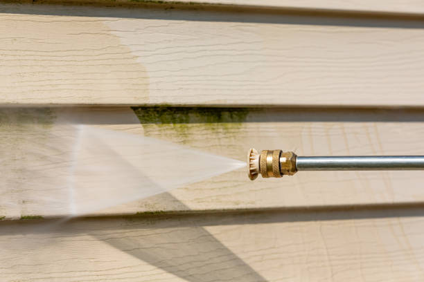 Best Deck Pressure Washing  in Visalia, CA