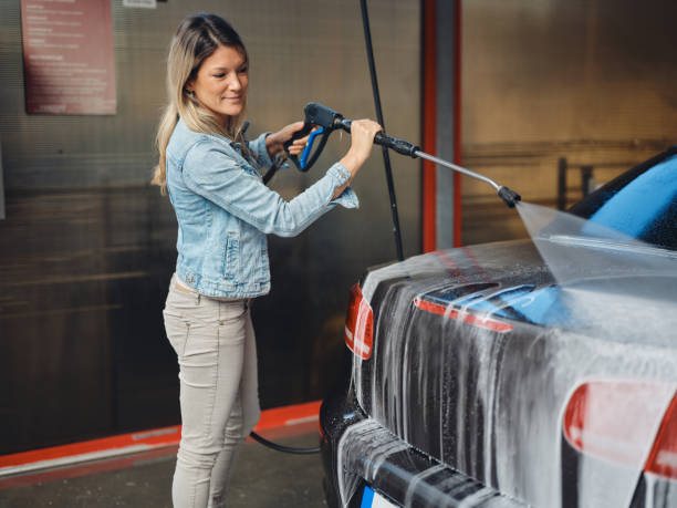 Why Choose Our Certified Pressure Washing Experts for Your Project Needs in Visalia, CA?